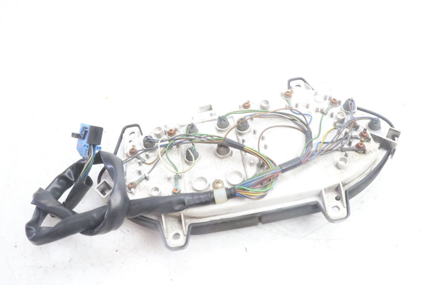 photo de LICZNIK BMW C1 125 (2000 - 2003) - Punkty mocowania