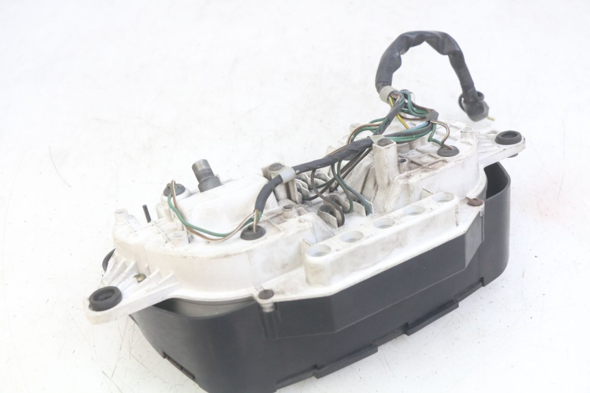 photo de LICZNIK HONDA CBR F SC25 1000 (1989 - 1992) - Punkty mocowania