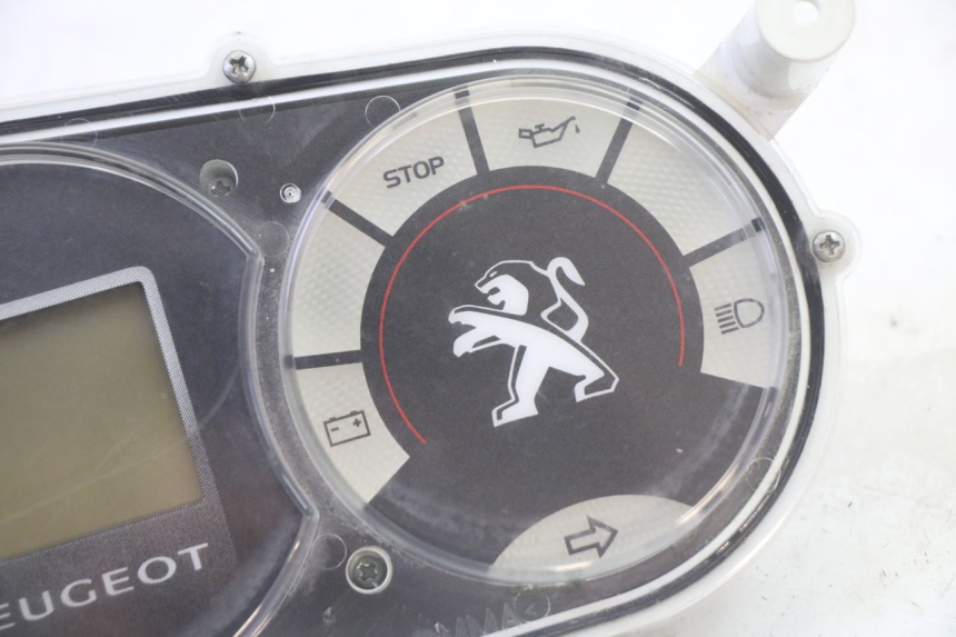 photo de LICZNIK PEUGEOT CITYSTAR 50 (2013 - 2017) - Zbliżenie techniczne