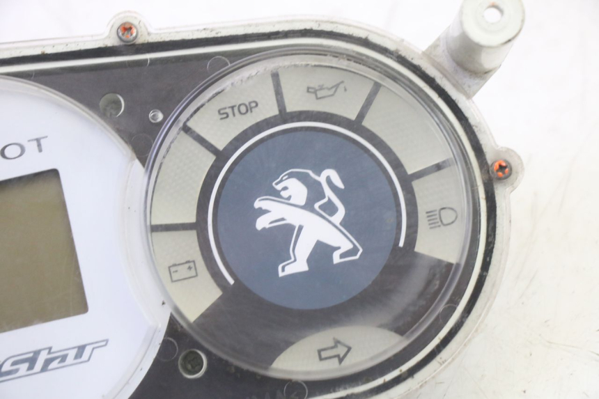 photo de LICZNIK PEUGEOT CITYSTAR 50 (2013 - 2017) - Zbliżenie techniczne