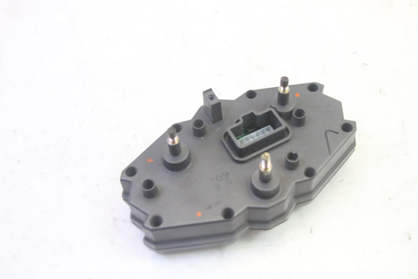 photo de LICZNIK SYM CROX 4T 50 (2016 - 2023) - Oznaczenia i referencje