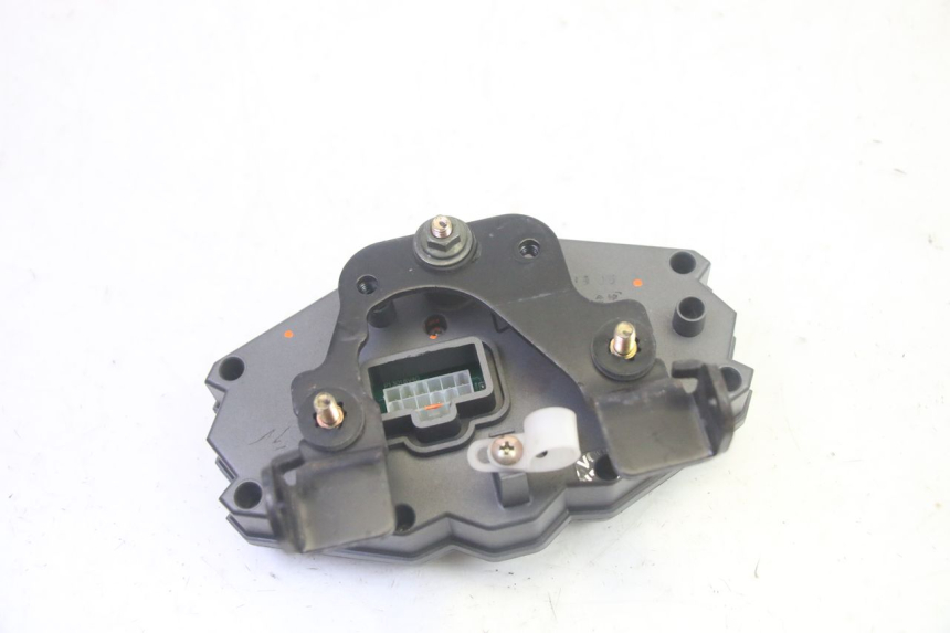 photo de LICZNIK SYM CROX 4T 50 (2016 - 2023) - Stan powierzchni