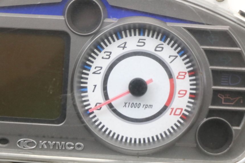 photo de LICZNIK KYMCO DINK 4T 50 (2007 - 2018) - Inny kąt widzenia