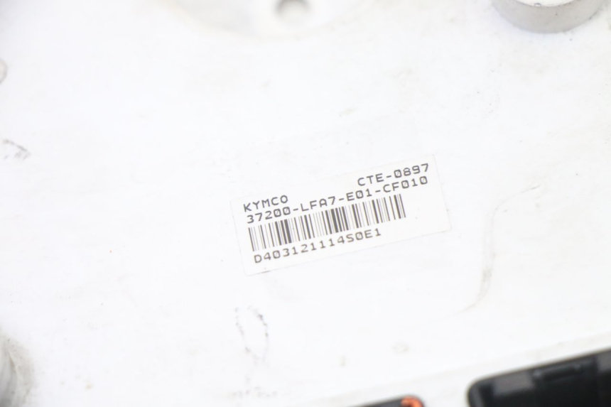 photo de LICZNIK KYMCO DINK STREET 125 (2009 - 2014) - Szczegóły charakterystyczne