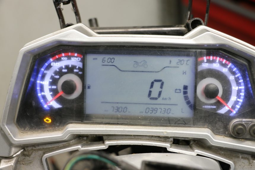 photo de LICZNIK LONGJIA EASY MAX 125 (2020 - 2024) - Zoom stanu zużycia