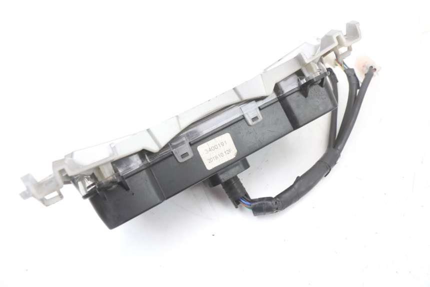 photo de LICZNIK LONGJIA EASY MAX 125 (2020 - 2024) - Stan powierzchni