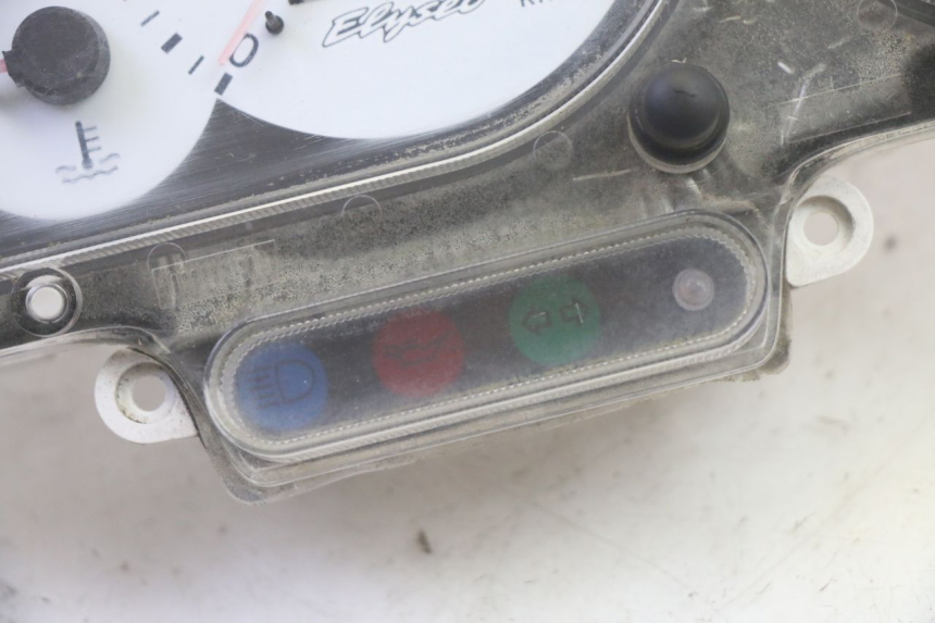 photo de LICZNIK PEUGEOT ELYSEO 125 (1999 - 2004) - Zbliżenie techniczne