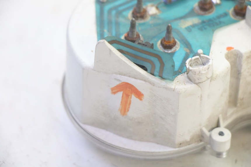 photo de LICZNIK PEUGEOT ELYSEO 125 (1999 - 2004) - Oznaczenia i referencje