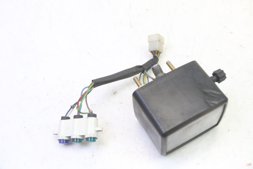 photo de LICZNIK APRILIA ETX 125 (1998 - 2002) - Punkty mocowania