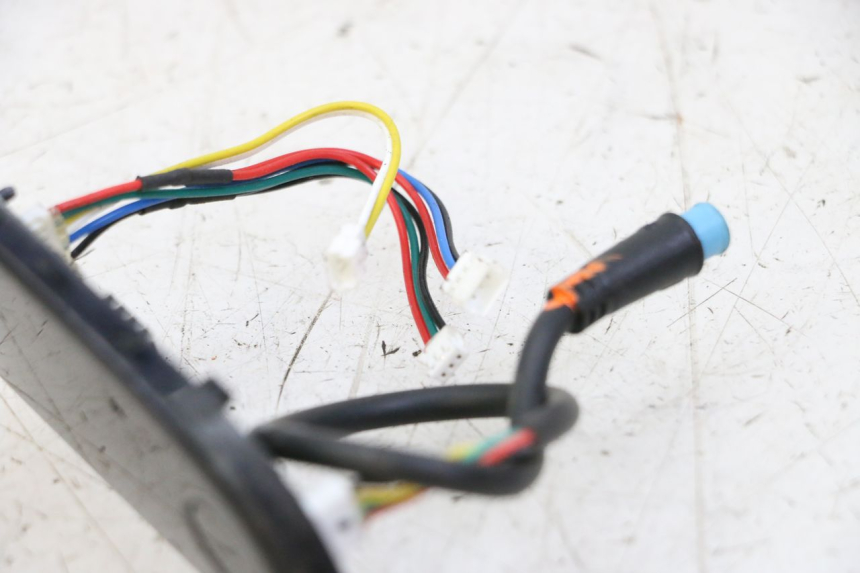 photo de LICZNIK SEGWAY NINEBOT F40E 1 - Inny kąt widzenia