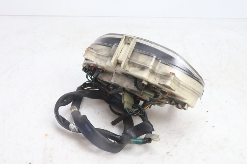 photo de LICZNIK HONDA FES PANTHEON 2T 125 (1998 - 2002) - Inny kąt widzenia