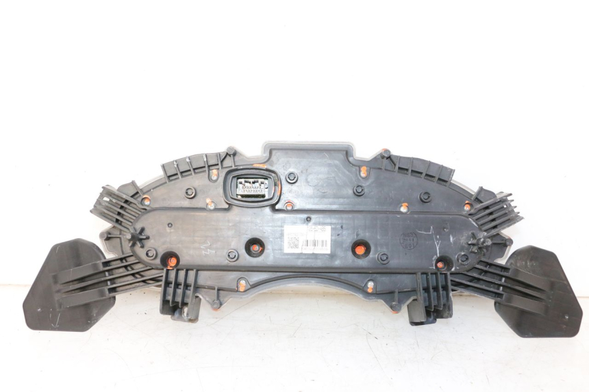 photo de LICZNIK HONDA FES S-WING SWING ABS 125 (2007 - 2015) - Zbliżenie komponentów