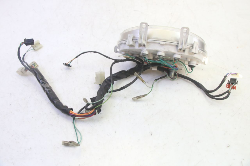 photo de LICZNIK SYM FIDDLE 3 III 125 (2014 - 2020) - Punkty mocowania