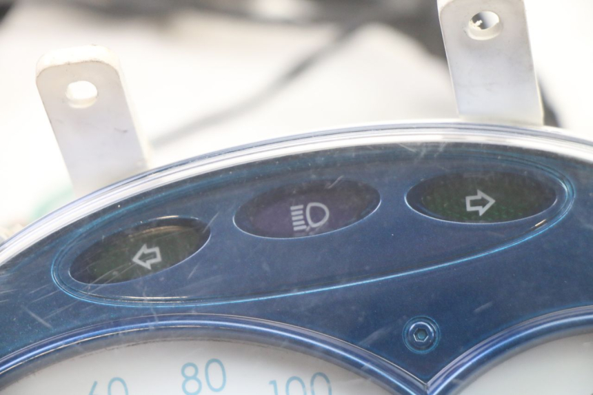 photo de LICZNIK SYM FIDDLE 125 (2008 - 2010) - Zbliżenie techniczne