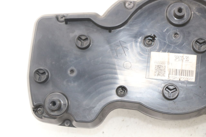 photo de LICZNIK YAMAHA FJR ABS 1300 (2006 - 2012) - Zbliżenie techniczne