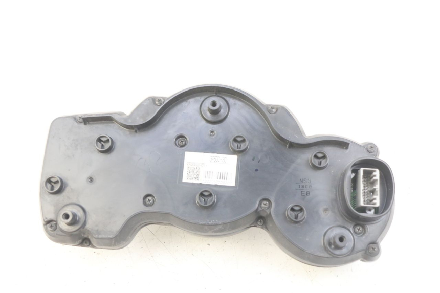 photo de LICZNIK YAMAHA FJR ABS 1300 (2006 - 2012) - Inny kąt widzenia