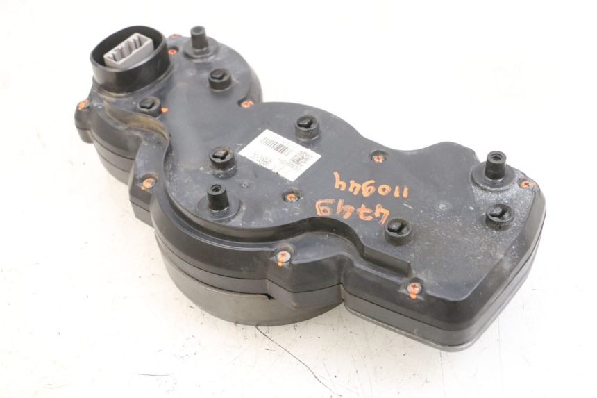 photo de LICZNIK YAMAHA FJR ABS 1300 (2006 - 2012) - Zbliżenie techniczne