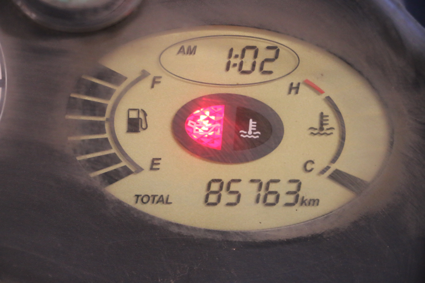 photo de LICZNIK HONDA FJS SILVER WING SILVERWING 400 (2005 - 2008) - Zoom stanu zużycia