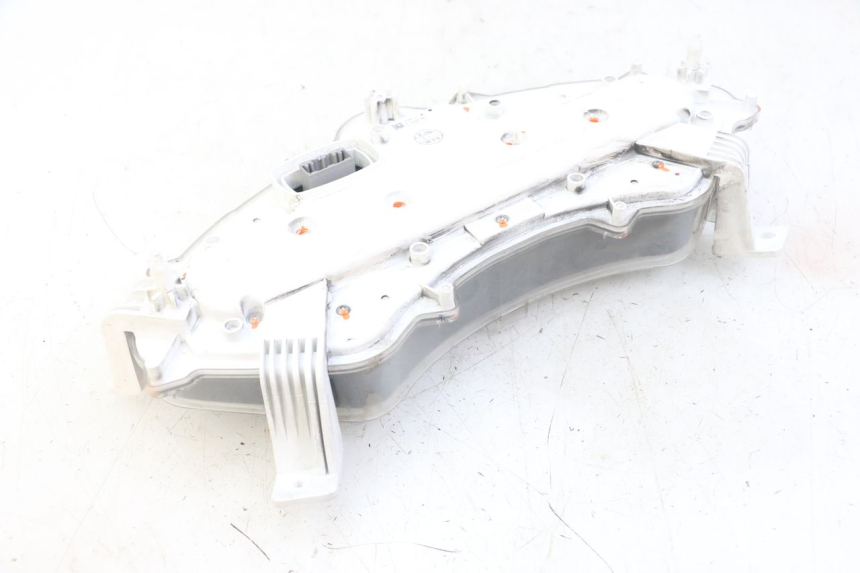 photo de LICZNIK HONDA FORZA ABS 300 (2013 - 2017) - Inny kąt widzenia