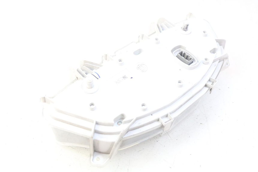 photo de LICZNIK HONDA FORZA 125 (2015 - 2016) - Punkty mocowania