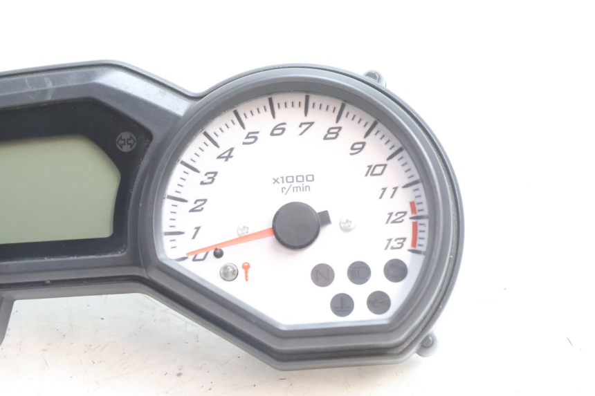 photo de LICZNIK YAMAHA FZ8 800 (2010 - 2016) - Zoom stanu zużycia