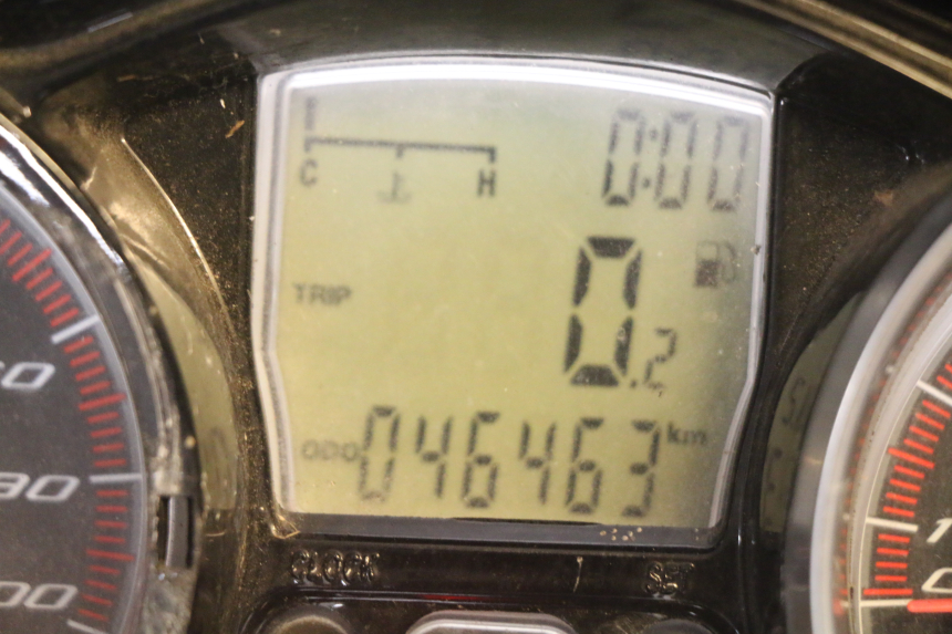 photo de LICZNIK GILERA GP 800 (2007 - 2013) - Zdjęcie dodatkowe