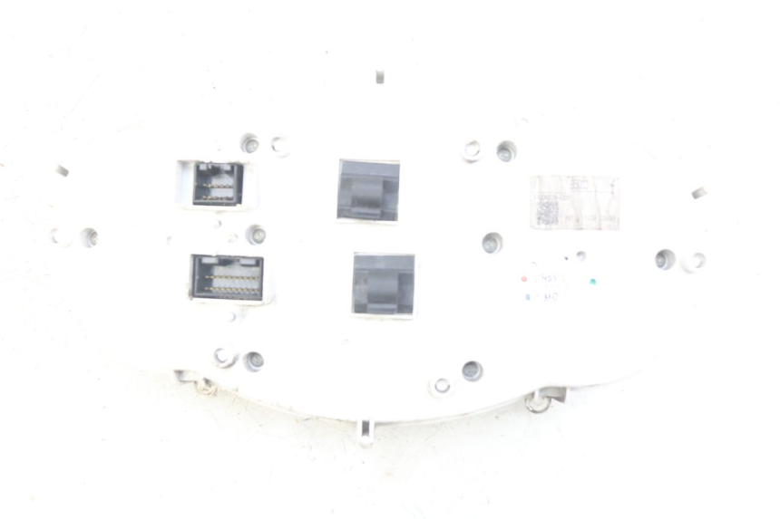 photo de LICZNIK GILERA GP 800 (2007 - 2013) - Punkty mocowania