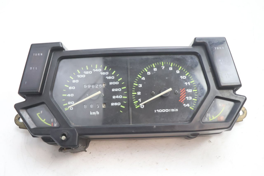 photo de LICZNIK KAWASAKI GPX F ZX750F 750 (1986 - 1990) - Widok główny