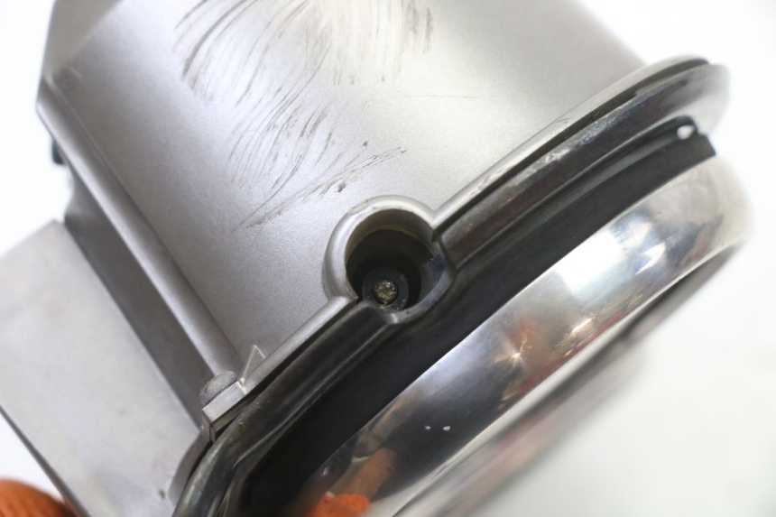 photo de LICZNIK SUZUKI GS GSE 500 (2001 - 2003) - Szczegóły charakterystyczne