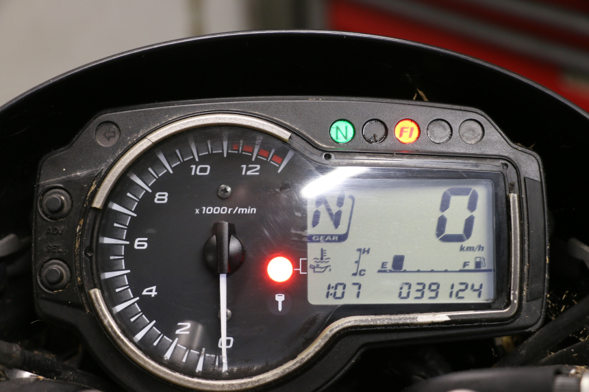 photo de LICZNIK SUZUKI GSR 750 (2011 - 2017) - Szczegół części