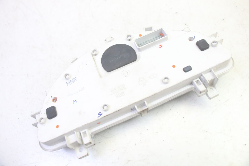 photo de LICZNIK SYM GTS EVO 125 (2009 - 2013) - Oznaczenia i referencje