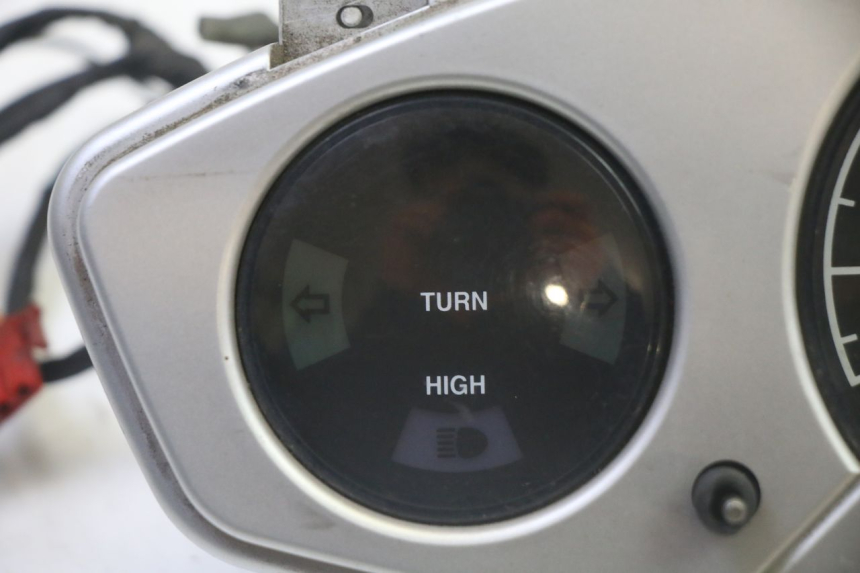 photo de LICZNIK DAELIM HISTORY 125 (2001 - 2002) - Szczegół części