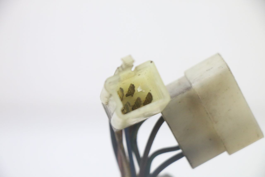 photo de LICZNIK DAELIM HISTORY 125 (2001 - 2002) - Widok z bliska