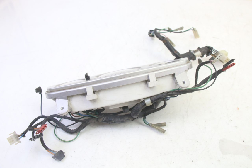 photo de LICZNIK DAELIM HISTORY 125 (2001 - 2002) - Punkty mocowania