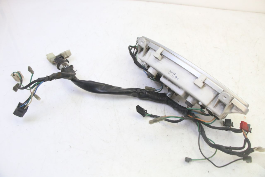 photo de LICZNIK DAELIM HISTORY 125 (2001 - 2002) - Stan powierzchni