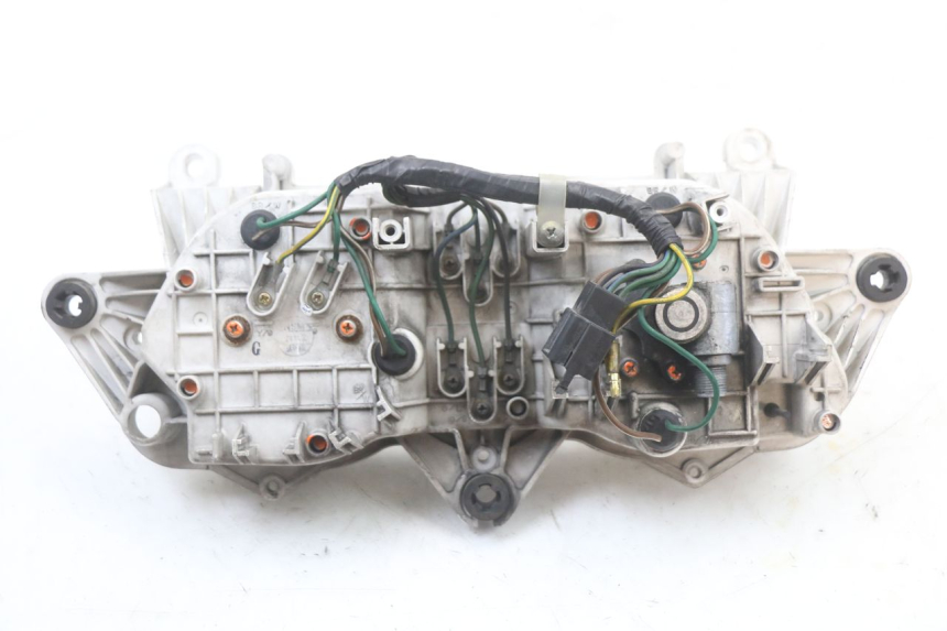 photo de LICZNIK HONDA CBR F 1000 (1993 - 1996) - Stan powierzchni