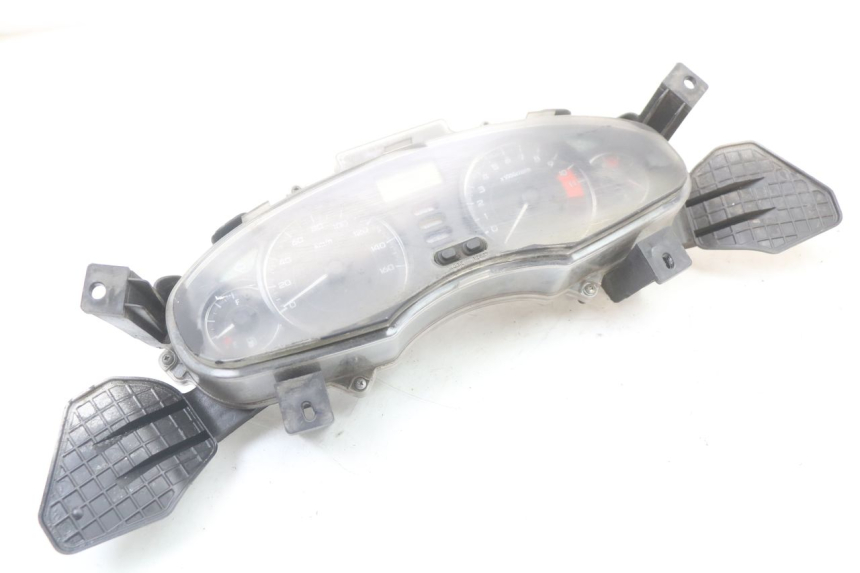 photo de LICZNIK HONDA FES S-WING SWING 125 (2007 - 2015) - Widok ogólny