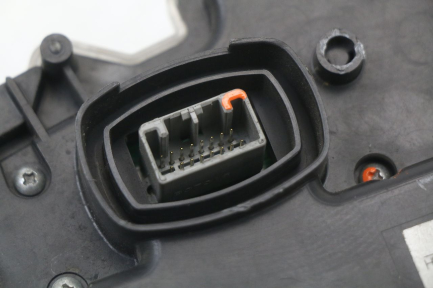 photo de LICZNIK HONDA FES S-WING SWING 125 (2007 - 2015) - Część sprawdzona