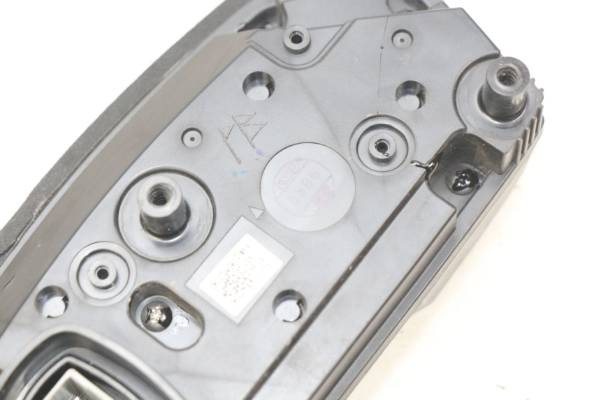 photo de LICZNIK HONDA INTEGRA NC D 750 (2016 - 2018) - Zbliżenie techniczne