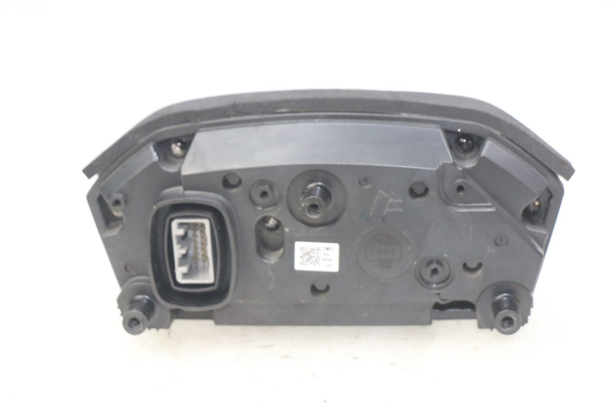 photo de LICZNIK HONDA INTEGRA NC D 750 (2016 - 2018) - Punkty mocowania