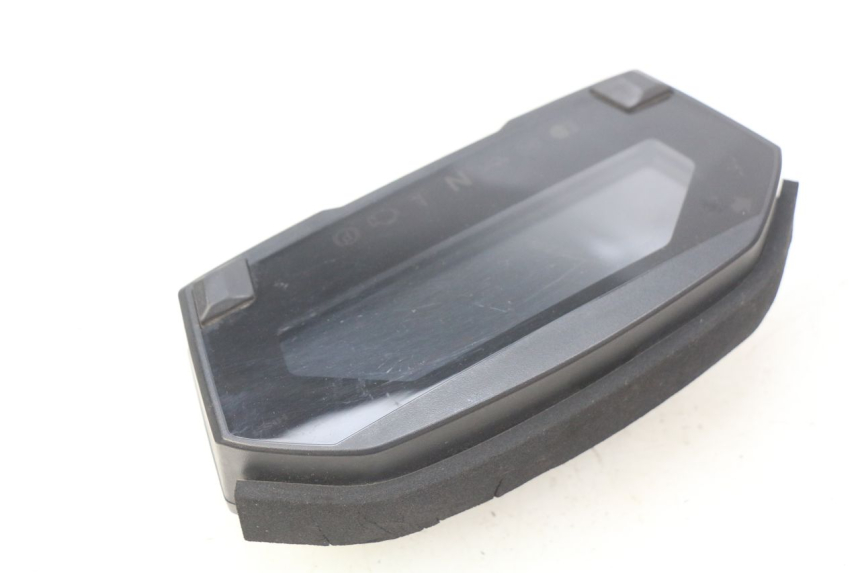 photo de LICZNIK HONDA INTEGRA NC D 750 (2016 - 2018) - Stan powierzchni