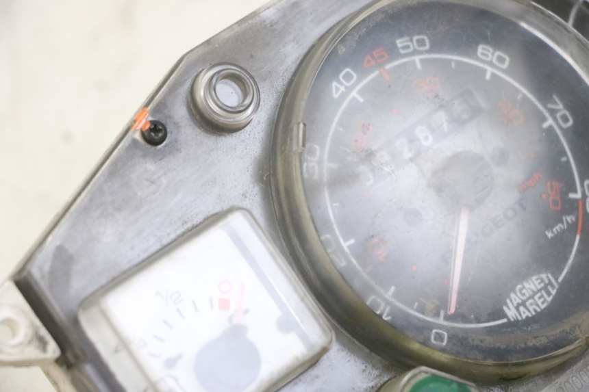 photo de LICZNIK PEUGEOT JET FORCE CARBU 50 (2003 - 2016) - Część sprawdzona