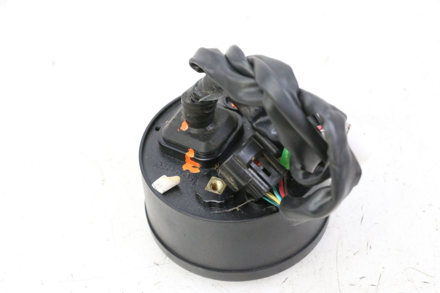 photo de LICZNIK KEEWAY K-LIGHT KLIGHT 125 (2018 - 2025) - Zbliżenie komponentów