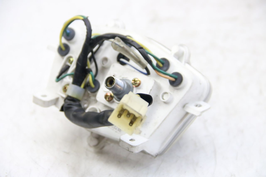 photo de LICZNIK PEUGEOT KISBEE 2T 50 (2010 - 2017) - Zoom stanu zużycia