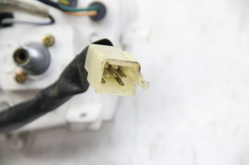 photo de LICZNIK PEUGEOT KISBEE 2T 50 (2010 - 2017) - Zbliżenie techniczne