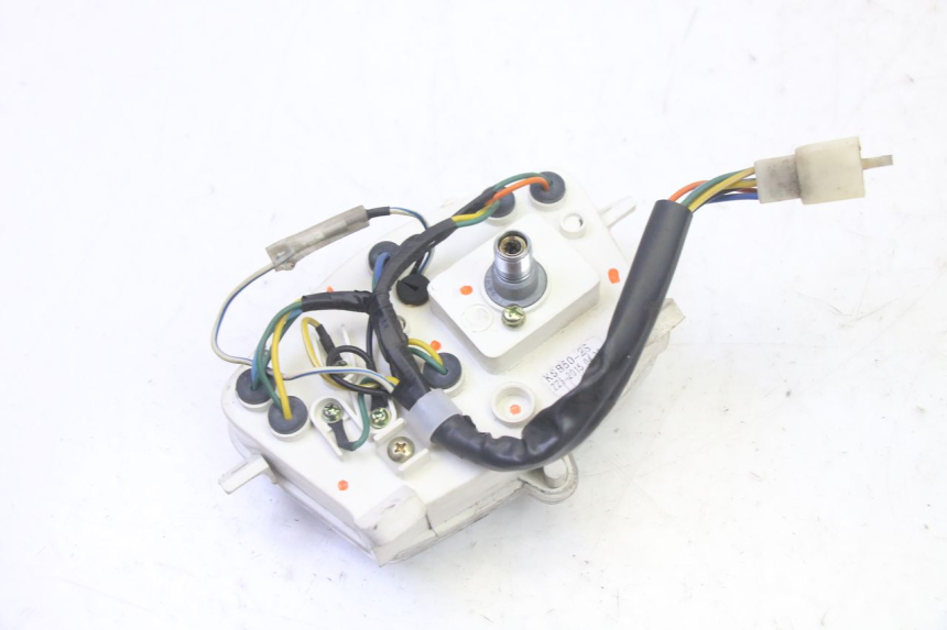 photo de LICZNIK PEUGEOT KISBEE 2T 50 (2010 - 2017) - Punkty mocowania