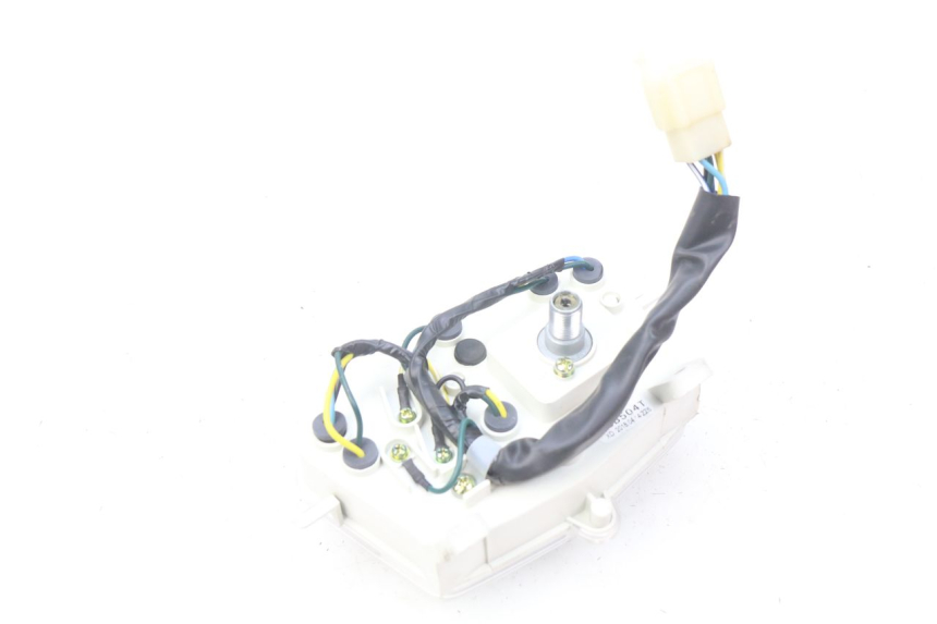 photo de LICZNIK PEUGEOT KISBEE 4T 50 (2018 - 2022) - Zbliżenie techniczne