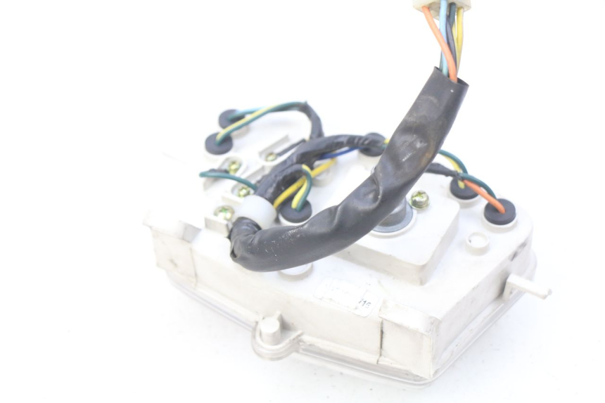 photo de LICZNIK PEUGEOT KISBEE 4T 50 (2010 - 2017) - Szczegół części