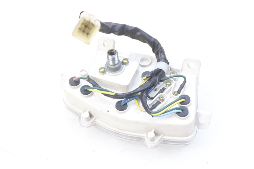 photo de LICZNIK PEUGEOT KISBEE 4T 50 (2010 - 2017) - Zoom stanu zużycia