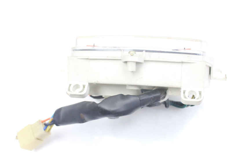 photo de LICZNIK PEUGEOT KISBEE 4T 50 (2010 - 2017) - Zoom stanu zużycia